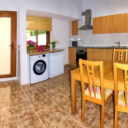 Nyaraló Casa Nova: Casa Comoda I Gran Centre De