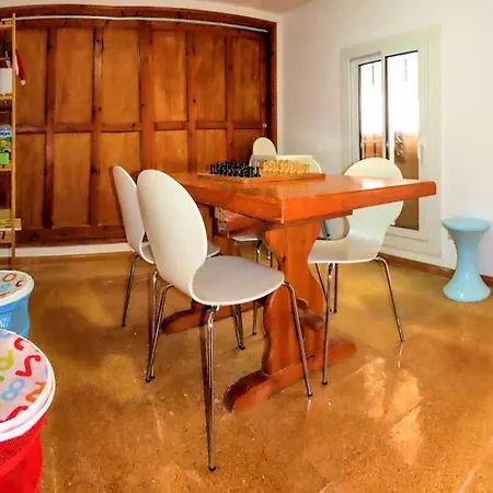 Nyaraló Casa Nova: Casa Comoda I Gran Centre De